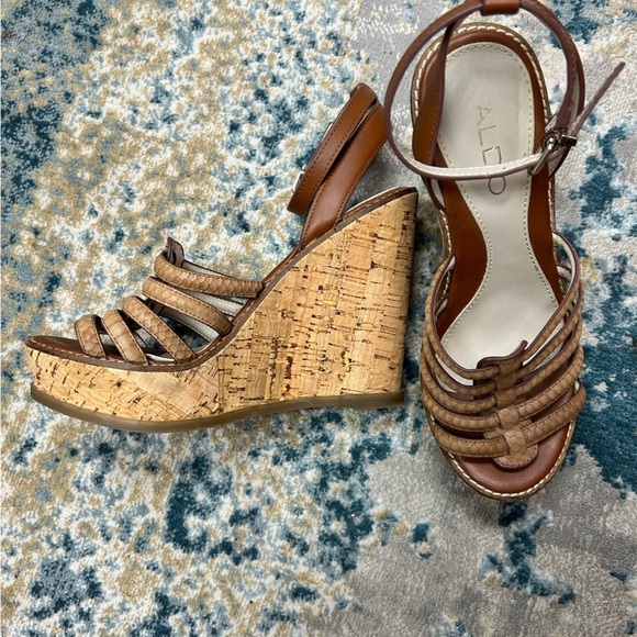 Aldo Tan Leather Strappy Platform Sandals 6.5 EUC - Picture 3 of 8